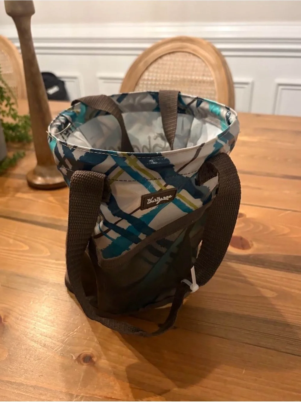 thirty-one stylish shower